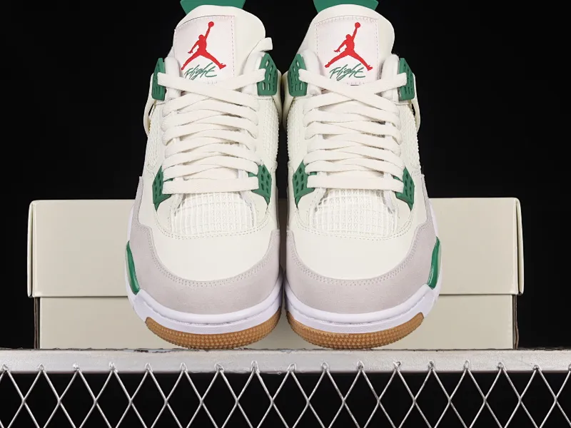 All categories Air Jordan Jordan series basketball shoes Air Jordan 4 LW version Nk SB x Air Jordan 4 "Pine Green" AJ4 Joe 4 joint white green DR5415-103